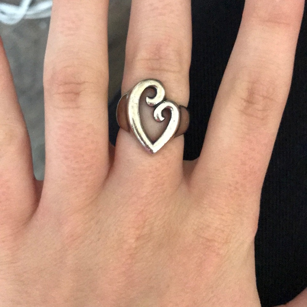 James avery Mother’s Love Ring
